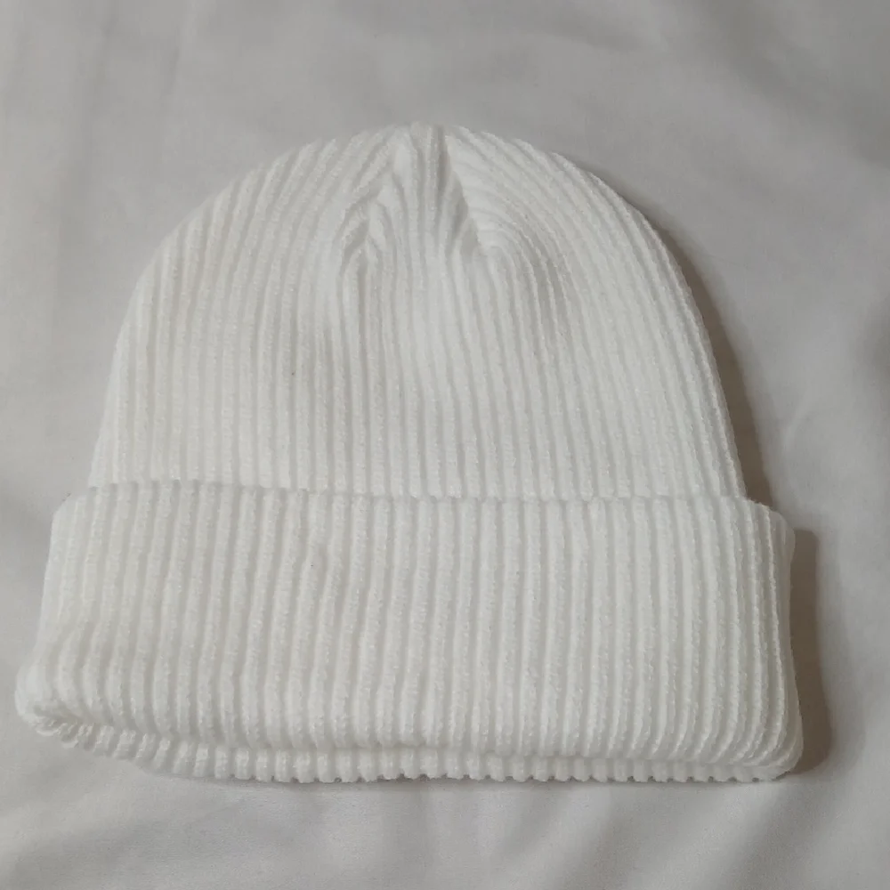 Moncler White Ribbed Beanie
